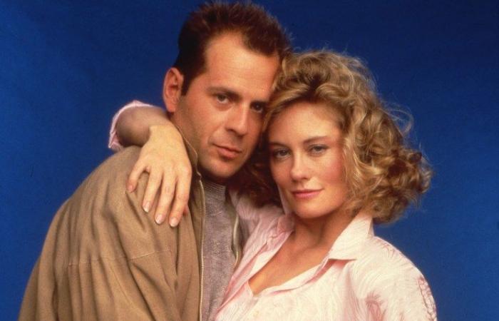 El bombazo ochentero irreconocible 35 años después de coprotagonizar con Bruce Willis una sitcom innovadora