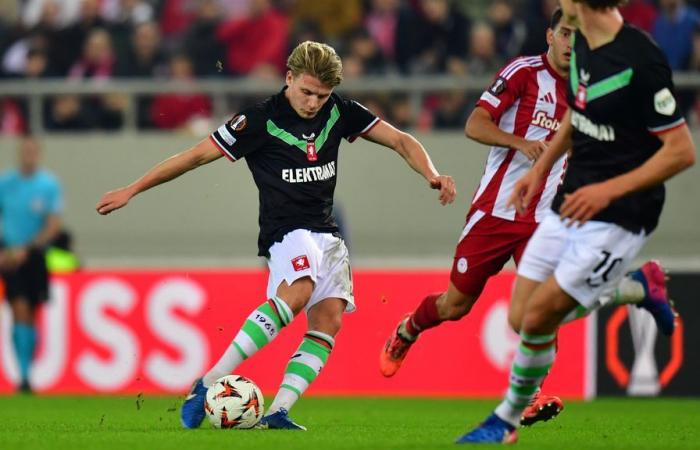 El FC Twente tampoco gana el sexto partido de la Europa League: empate ante el Olympiacos