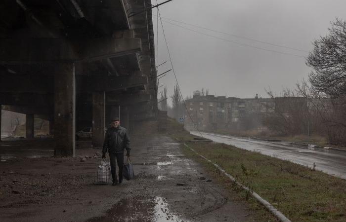 Fuerzas rusas a sólo tres kilómetros de la ciudad ucraniana clave de Pokrovsk