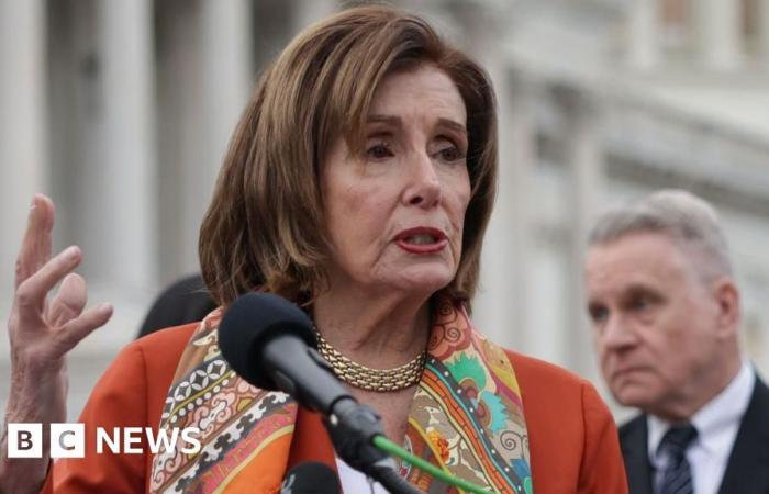 Nancy Pelosi ingresada en el hospital tras sufrir una lesión en un viaje al extranjero