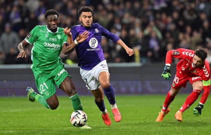 Toulouse castiga al Saint-Etienne y se acerca a Europa