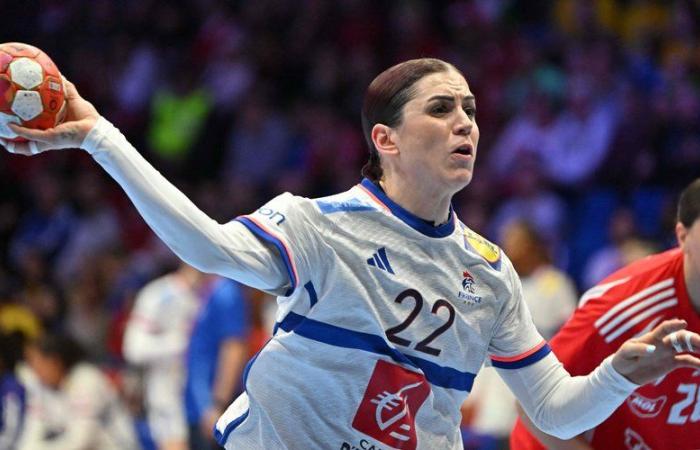 DIRECTO. Semifinal Francia-Dinamarca de balonmano de la Eurocopa 2024: ¡Les Bleues lideran con dos goles al descanso! Sigue el choque en vivo