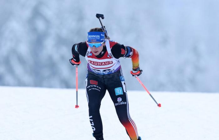 Franziska Preuß gana el sprint femenino y se pone el maillot amarillo, Philipp Nawrath está entre los 10 primeros, resultados