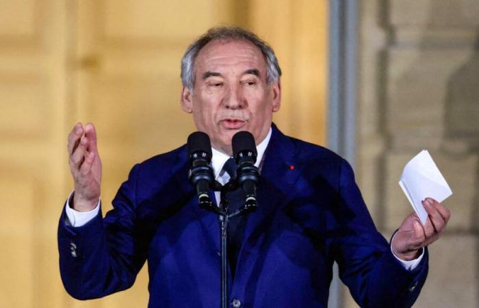 Crisis política en Francia: François Bayrou llama a la unidad