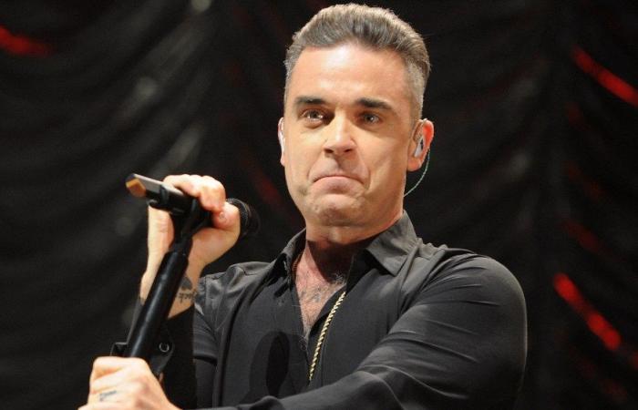 Robbie Williams sobre los rumores y la fama sobre la sexualidad