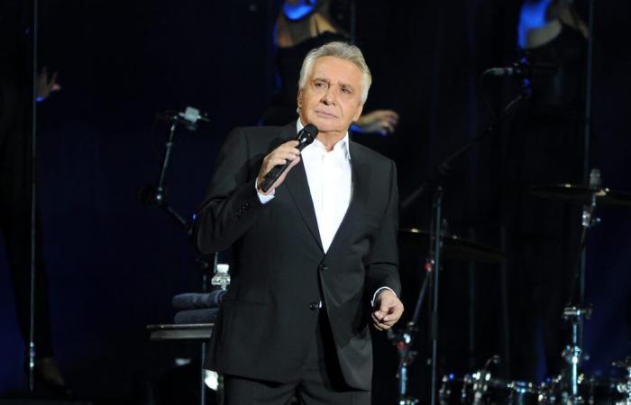 “Bueno para su cara”: Michel Sardou ataca a Emmanuel Macron