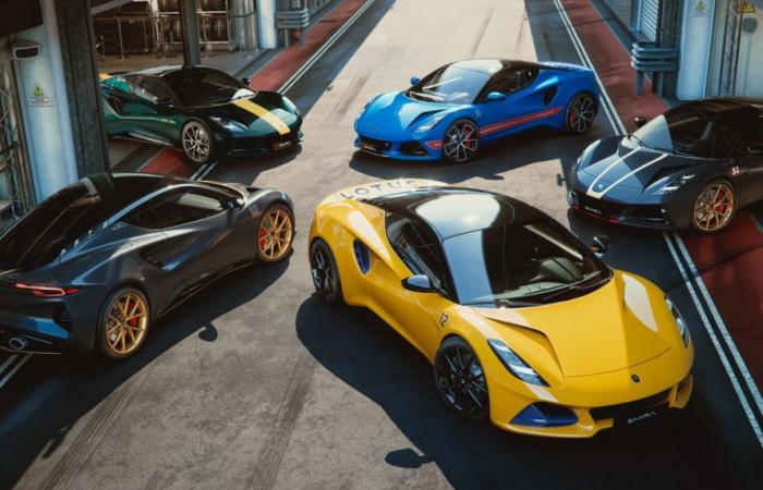 Lotus y su Emira en ediciones especiales para homenajear a sus míticos coches de Fórmula 1