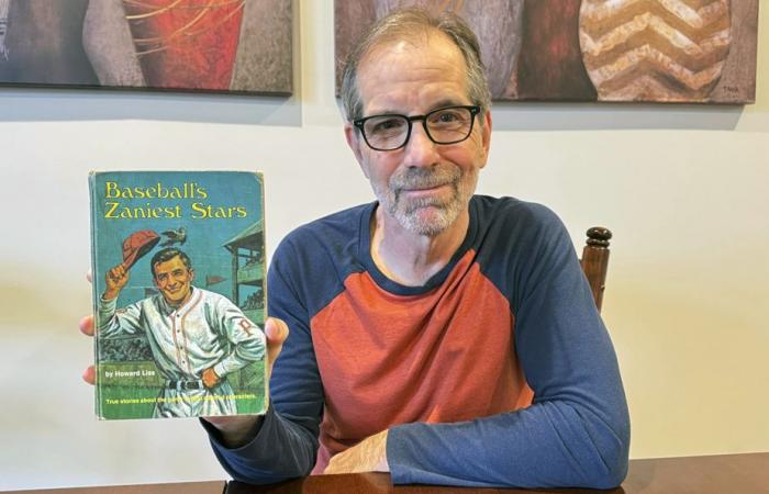 Detroit | Un hombre devuelve un libro a la biblioteca con 50 años de retraso