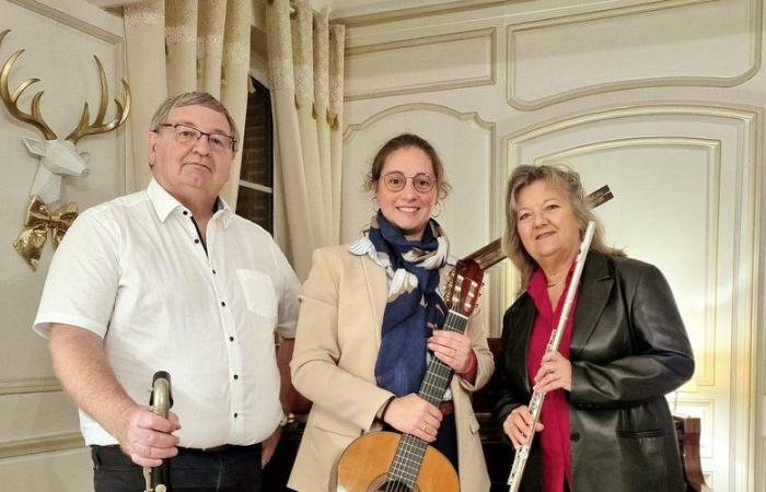 Benac. Belén y música clásica en la iglesia románica