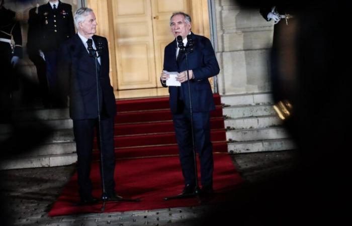 François Bayrou dirigió las consultas; Jordan Bardella declara que el Primer Ministro está “bajo vigilancia” por el Parlamento y la RN