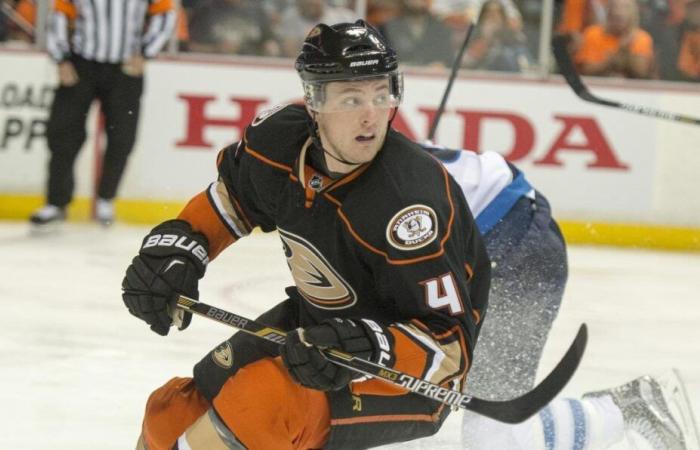 Cam Fowler traspasado a St. Louis Blues