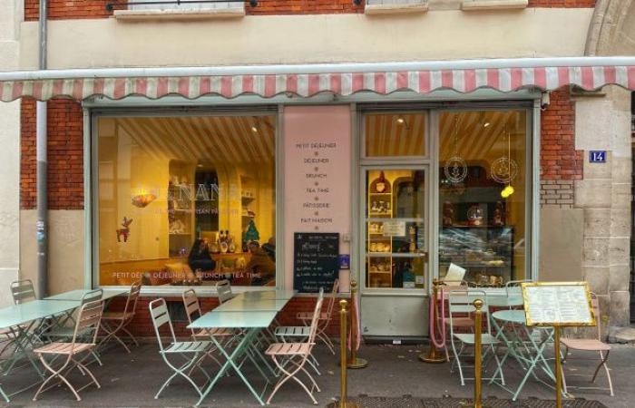 Jo and Nana Cakes: repostería vegana y hora del té en un salón de té acogedor y vintage