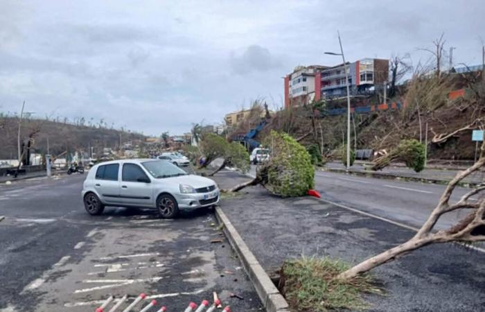 El ciclón Chido en Mayotte mató al menos a 14 personas; El prefecto teme “varios centenares”, incluso “algunos miles” de muertes en el archipiélago