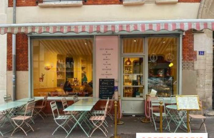 Jo and Nana Cakes: repostería vegana y hora del té en un salón de té acogedor y vintage