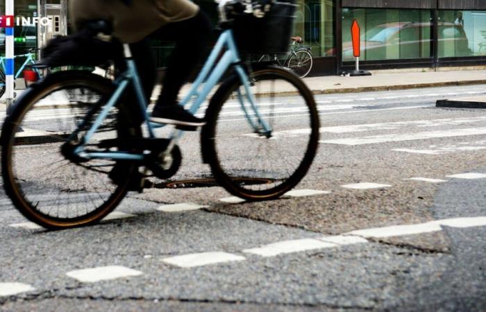 Ciclismo: ¿se permite a los ciclistas andar uno al lado del otro en la carretera?