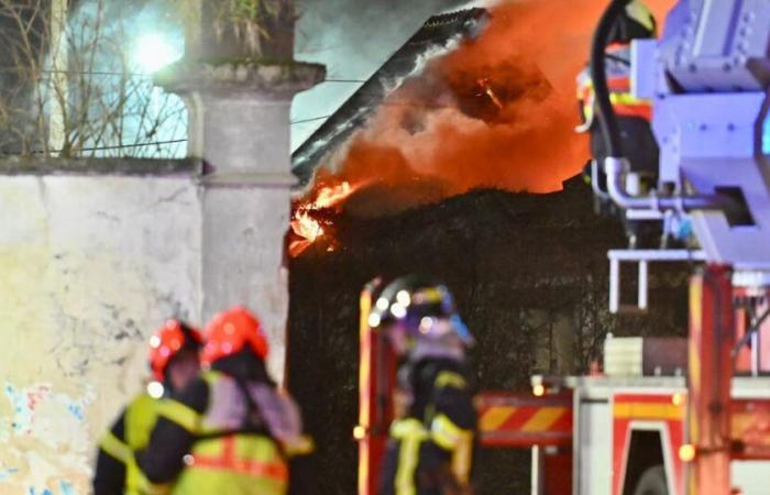 Vosgos. Se produjo un gran incendio en la antigua hilandería George-Perrin en Charmes