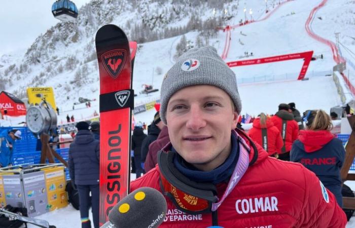 Esquí alpino: el esquiador de Courchevel Steven Amiez, líder del slalom, cae durante la segunda ronda