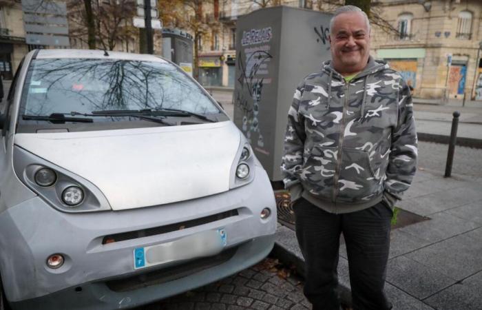 La última vida del “Bluecub”, casi cinco años después del fin del servicio de coche compartido.