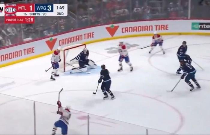 Patrik Laine generó anoche una cuarta parte de los tiros del CH