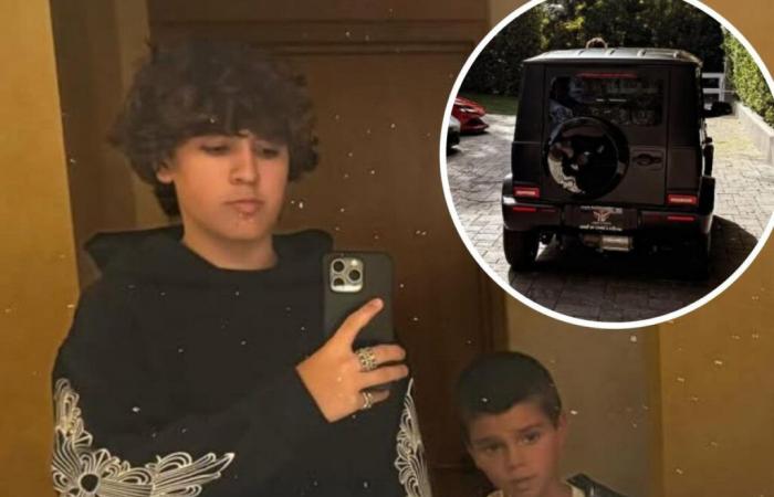 Mason Disick recibe una camioneta Mini G de su padre Scott Disick por su cumpleaños número 15: ‘¡Todavía es una camioneta!’