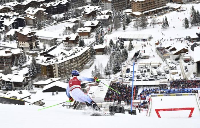 Kristoffersen muestra clase en Val d’Isère y encabeza la clasificación de slalom