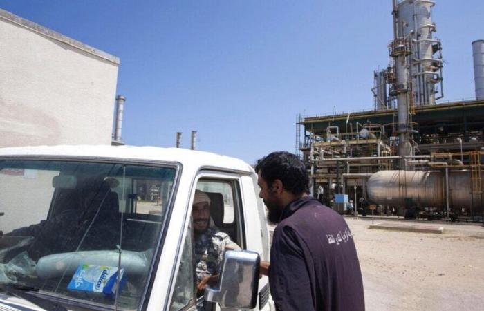 Los enfrentamientos en la ciudad libia de Zawiya causan “daños graves” a la refinería de petróleo