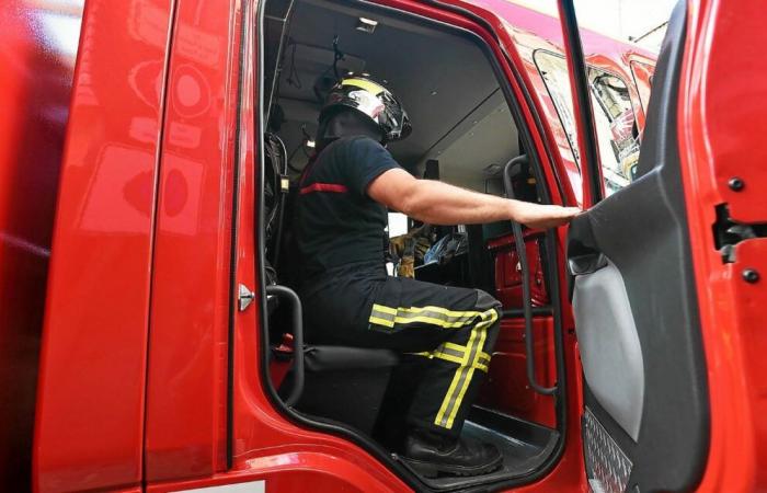 Un septuagenario entre la vida y la muerte tras un incendio provocado en Poitiers