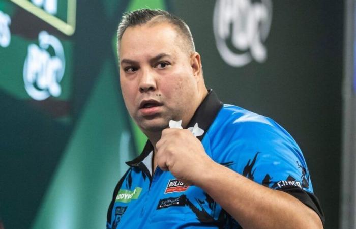 ‘Tiene que hacer su mejor juego para vencerme’: Jermaine Wattimena está lista para convertir a James Wade en la primera víctima importante en el Campeonato Mundial de Dardos 2025