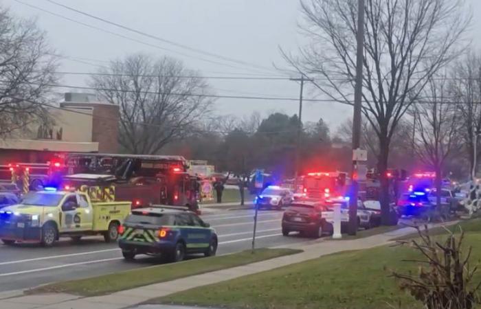 Se produce un tiroteo en una escuela: al menos tres muertos y muchos heridos; el tirador, un menor de edad, fue encontrado muerto por la policía