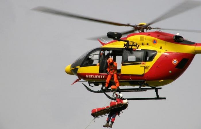 Gard: Un cazador herido gravemente con su propia arma al caer de una roca