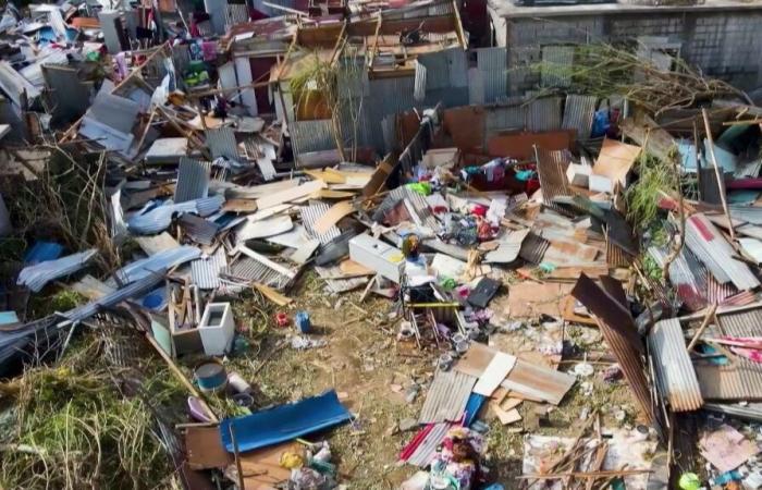 dos días después, un paisaje devastado y barrios marginales borrados del mapa