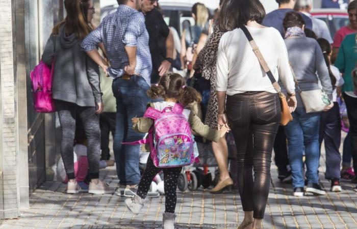 Las clases se retoman este martes en Tenerife, La Gomera y El Hierro