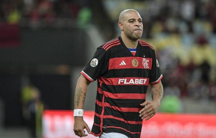 Adriano anota en su despedida del Maracaná – Internacional – Brasil