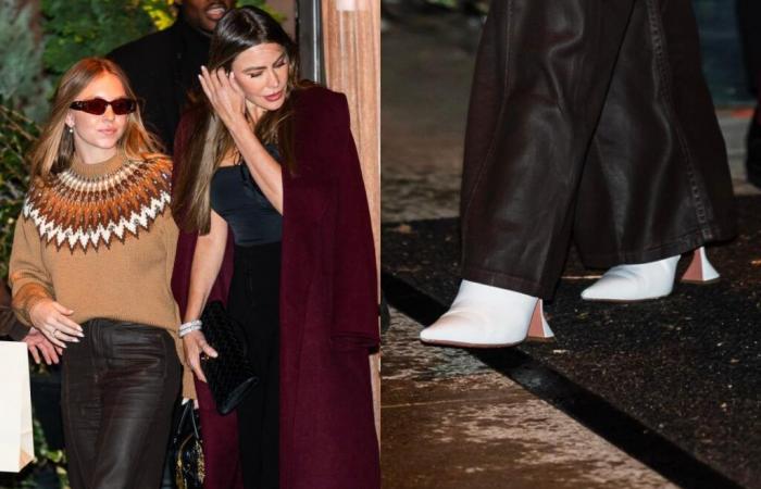 Sydney Sweeney vuelve a salir con botas de Amina Muaddi para salir con Sofía Vergara en Nueva York