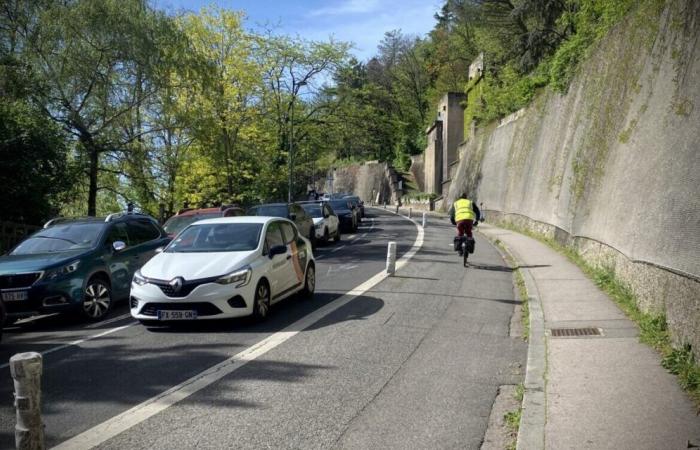 Rockefeller, Chemin neuf… La oposición pide el fin de los experimentos en la ruta n° 12 de Lyon