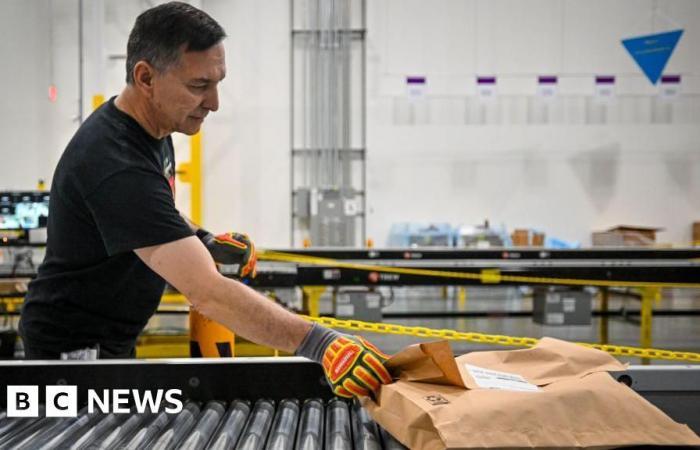 Amazon es consciente del riesgo de lesiones en el almacén, según un informe del Senado