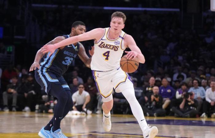 Dalton Knecht jugó 13 minutos en la victoria de los Lakers ante Memphis