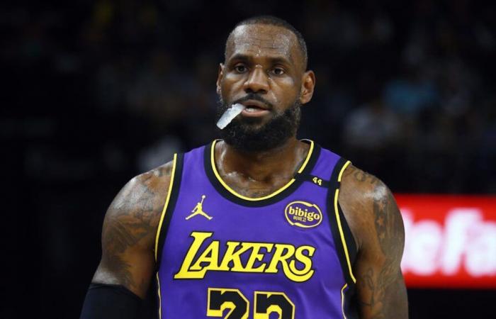 Los fanáticos de la NBA reaccionan a la actuación de LeBron James en el juego Grizzlies-Lakers