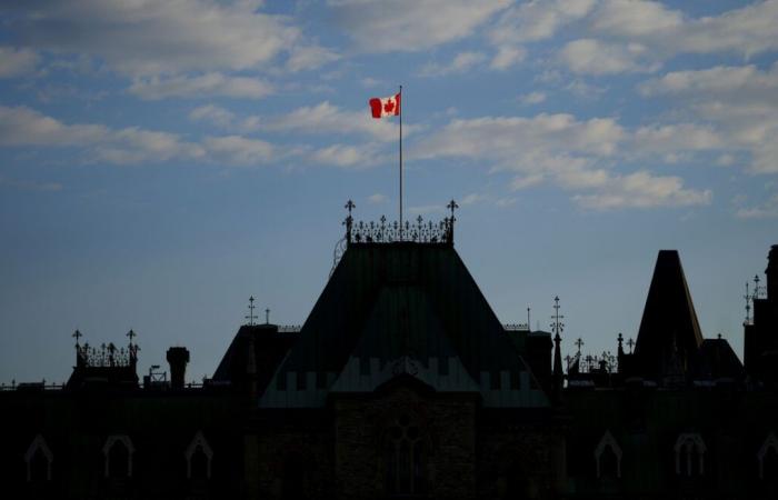 Ottawa presenta actualización económica con 2.100 millones de dólares en nuevos gastos