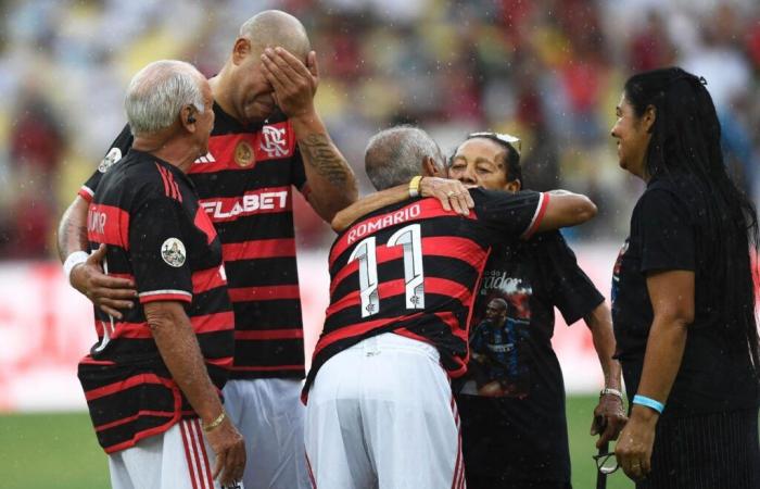 Ocho años después, el depuesto “Emperador” Adriano se despide oficialmente en Río