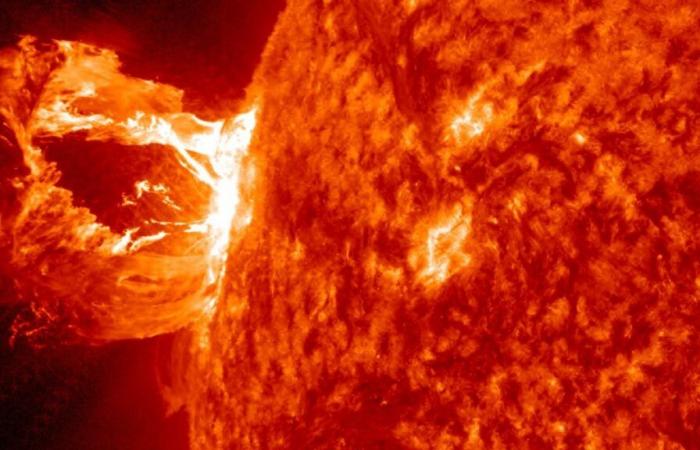 Por qué las súper erupciones solares son la máxima amenaza