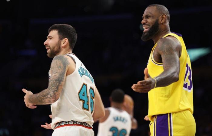 Actualizaciones de puntajes de Grizzlies vs Lakers, aspectos destacados: LeBron James y Zach Edey regresan