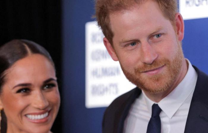 Harry y Meghan comparten una rara foto de sus hijos Archie y Lilibet en su tarjeta de felicitación navideña