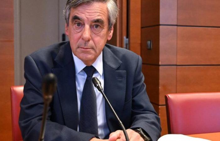 François Fillon pagará 70.000 euros para resolver una investigación