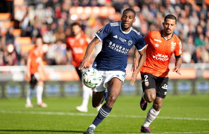 El Lorient toma el mando tras la victoria ante el Paris FC