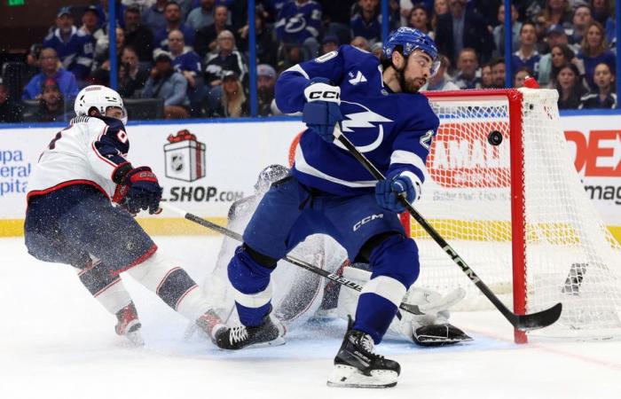 Martes en la NHL | Rakell le da a los Penguins una victoria por 3-2 sobre los Kings