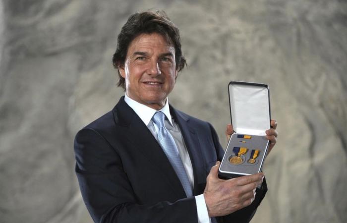 Marina de los EE. UU. | Tom Cruise recibe el máximo honor civil