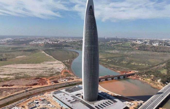 Un proyecto colosal: crear un puente colgante cerca de la Torre Mohammed VI