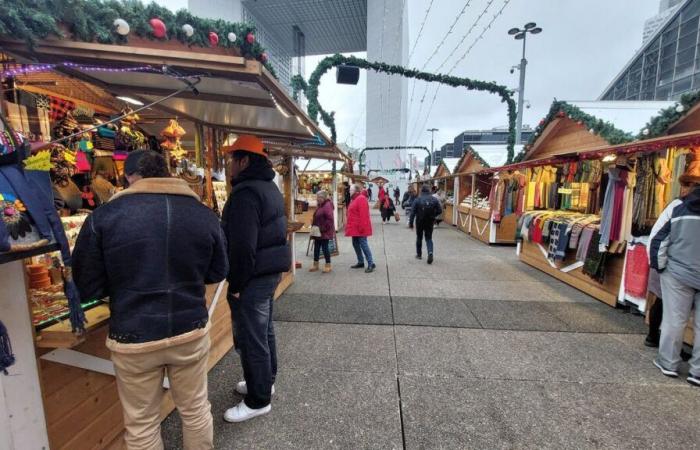 El mercado navideño de La Défense supera el millón de visitantes