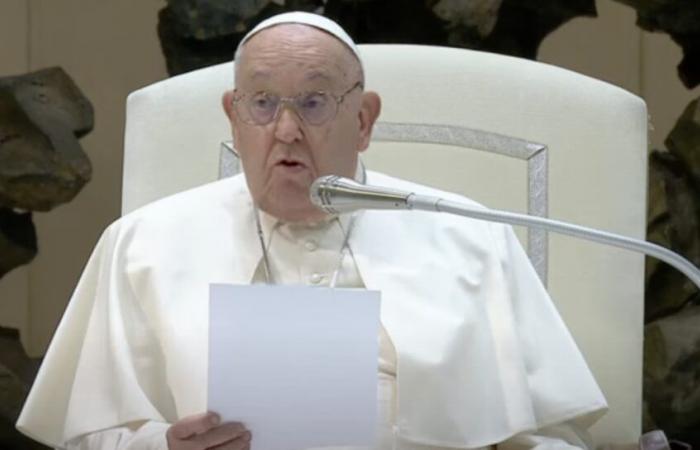 Desde Roma, el Papa Francisco agradece a los corsos por su cálida acogida y su fe viva